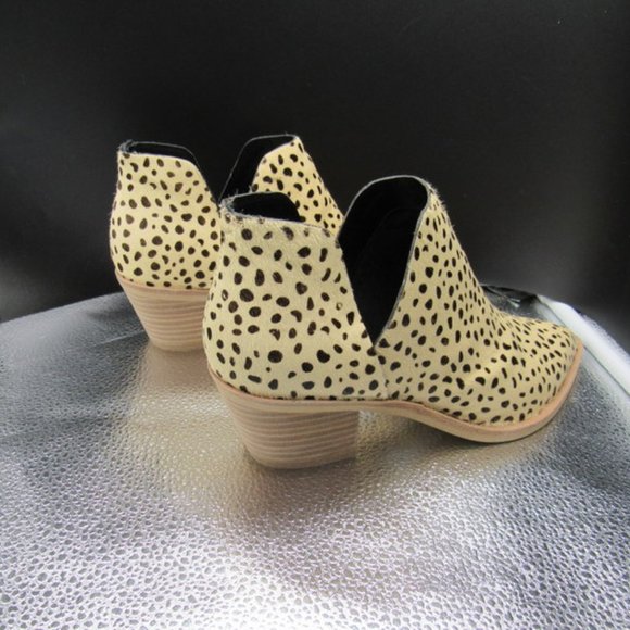 DOLCE VITA LEOPARD PRINT BOOTS.   DYED COW HAIR.  SIZE 7.  NIB - Picture 3 of 10